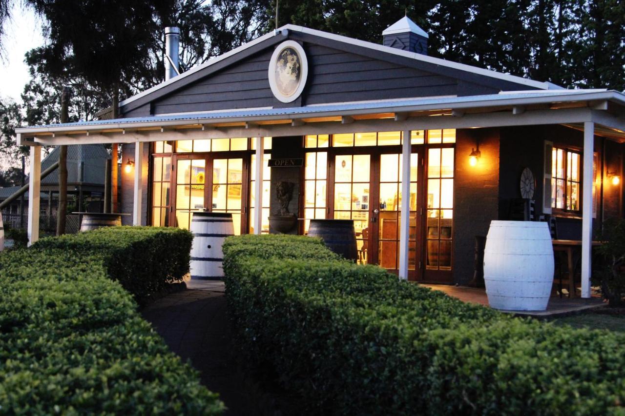 Blueberry Hill Vineyard Stay Rothbury Exterior foto